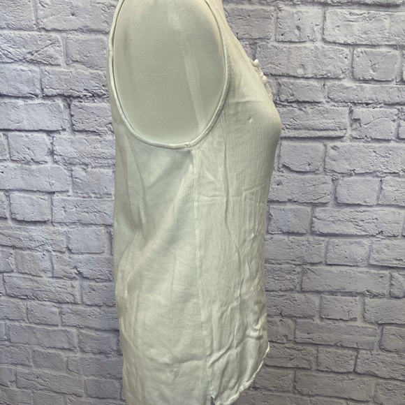 Hermosa Henley Tank Top - Picture 9 of 9